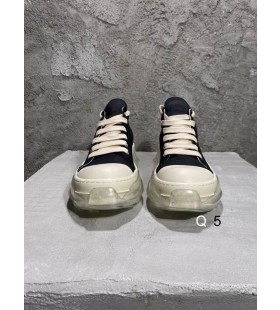 Rick Owens Drkshdw SS25 Hollywood Absztrakt Alacsony Tornacipő, Fekete/Tej/Tej Overdyed, Farmer Átlátszó Gumi Talp