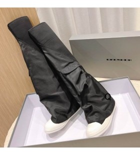 Rick Owens Tasca Dei Pantaloni Sopra Il Ginocchio Stivali In Nero