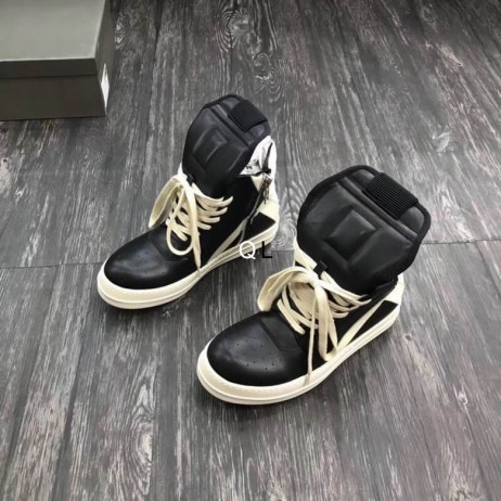 Rick Owens Ss25 Hollywood Geobasket I Svart/Mjölk/Milk Full Grain Kalv Läder Sneakers