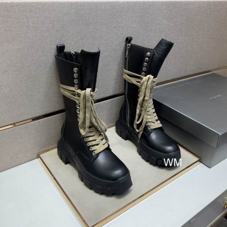 Rick Owens Dr. Martens X Rick Owens 1918 Μοσχάρι Μήκος Dmxl Μπότα Σε Μαύρο Λουστρίνι
